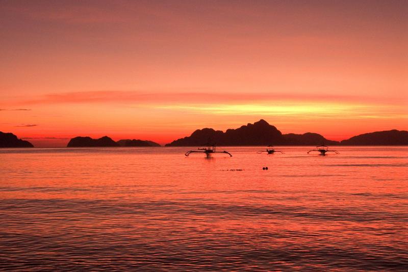 Bacuit Bay at dusk